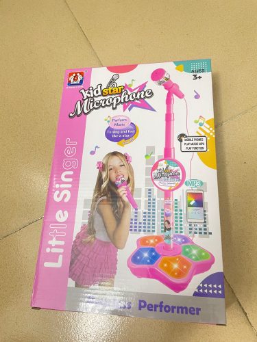 ערכת קריוקי לזמר הצעיר photo review